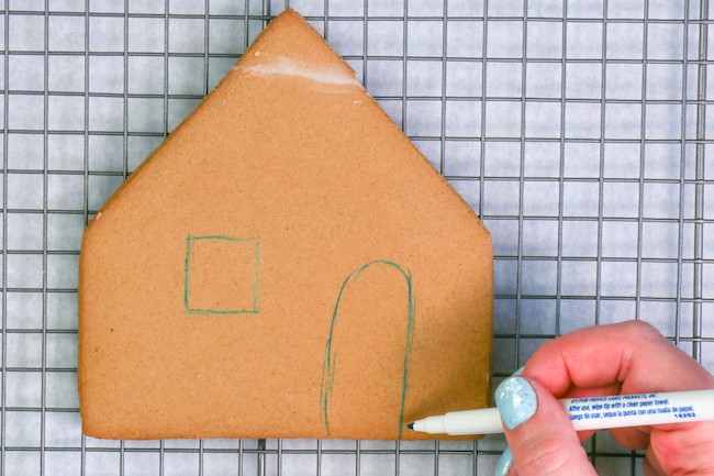 Sketching on Gingerbread House Pieces With an Edible Food Marker | Erin Gardner | Erin Bakes