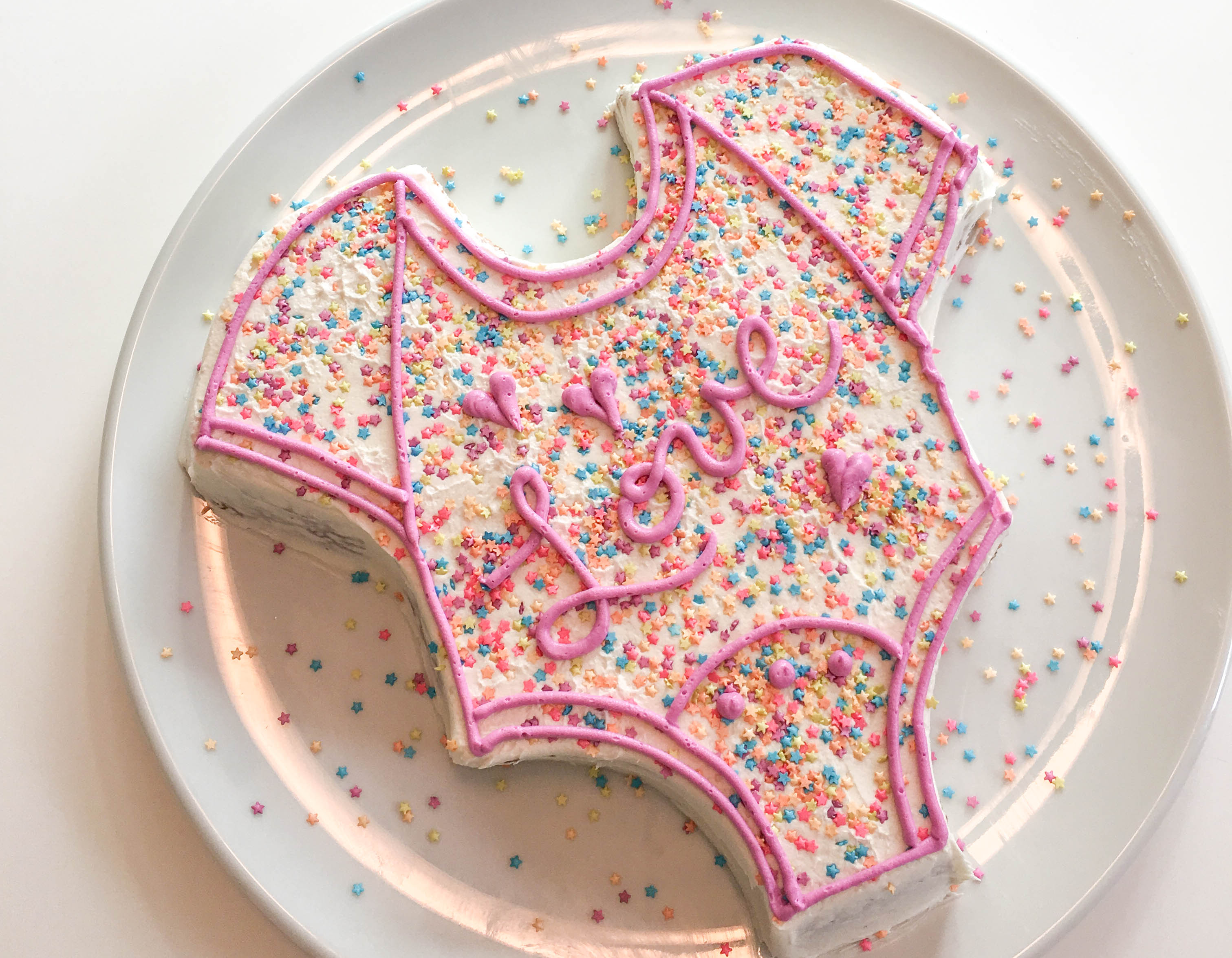 Onesie Cake by Erin Gardner | Erin Bakes